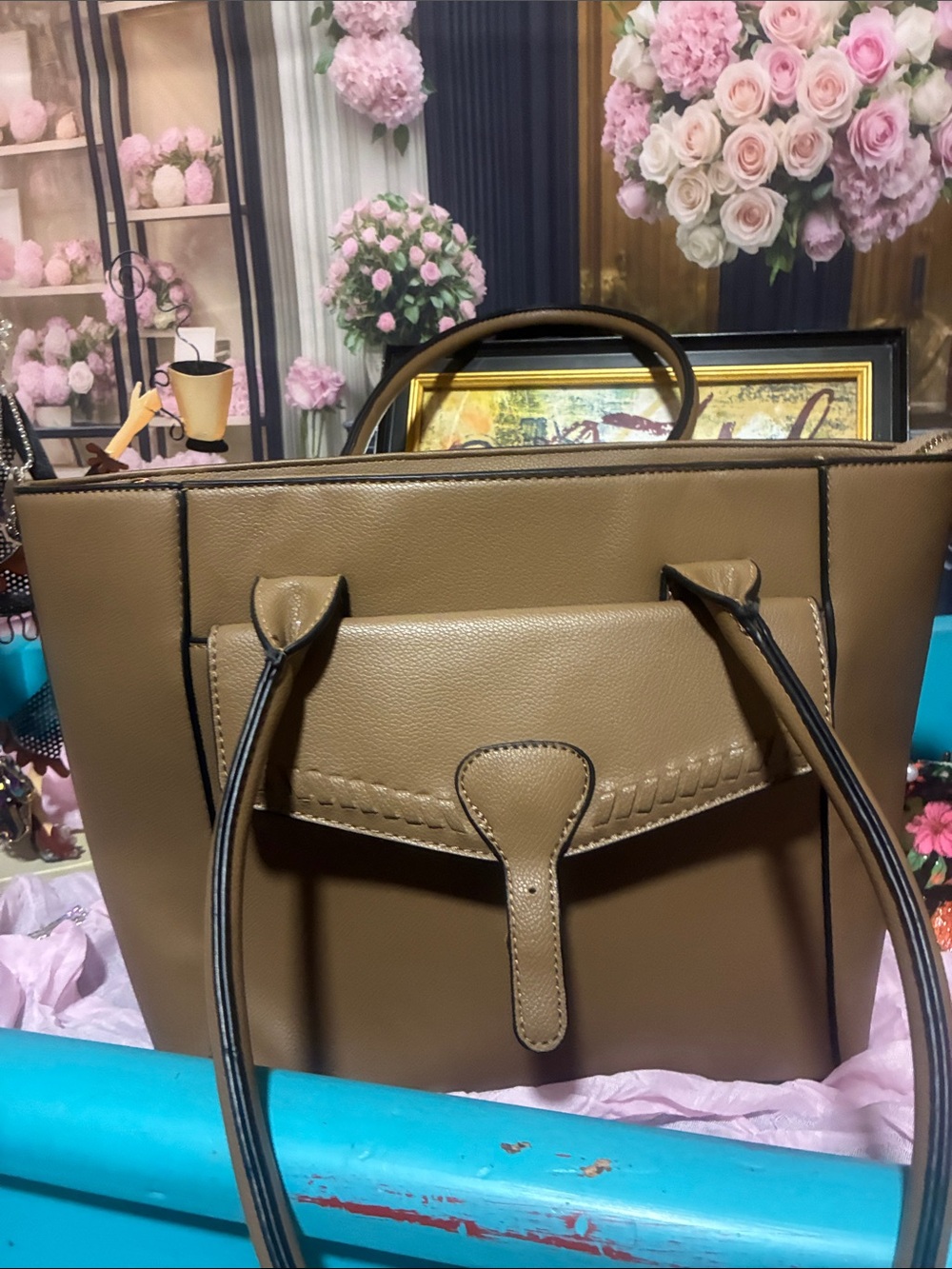 Classic Taupe Women’s Tote Bag - Stylish Everyday Carry